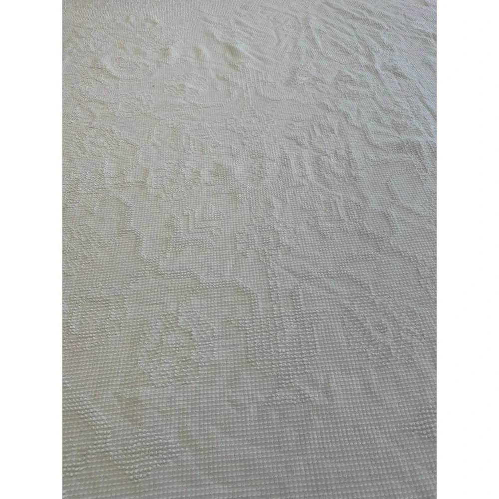 VTG!  Morgan Jones White Chenille Hobnail Floral‎ Bedspread Fringe Queen READ!!